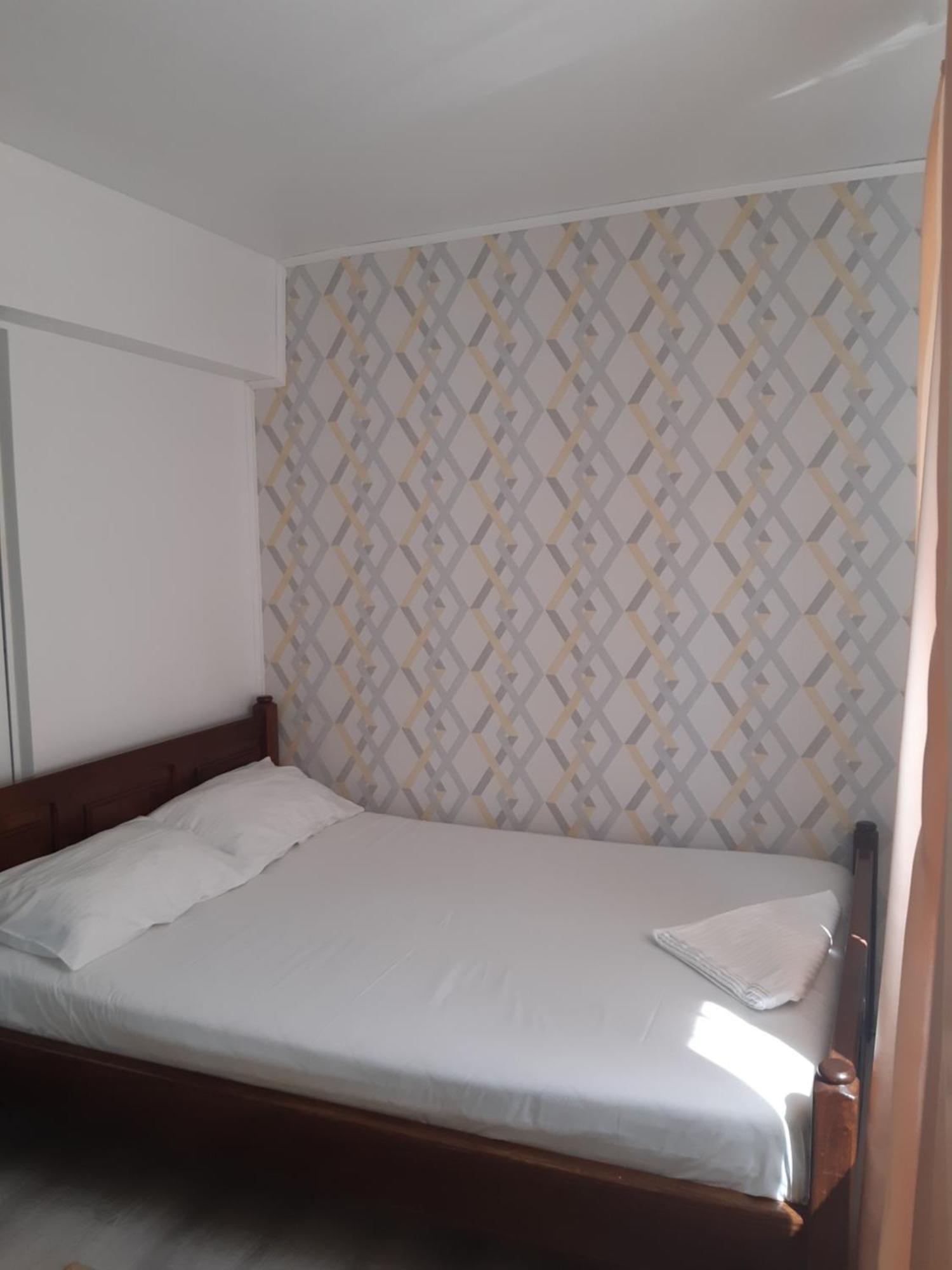 Miha'S Apartament Sulina Luaran gambar