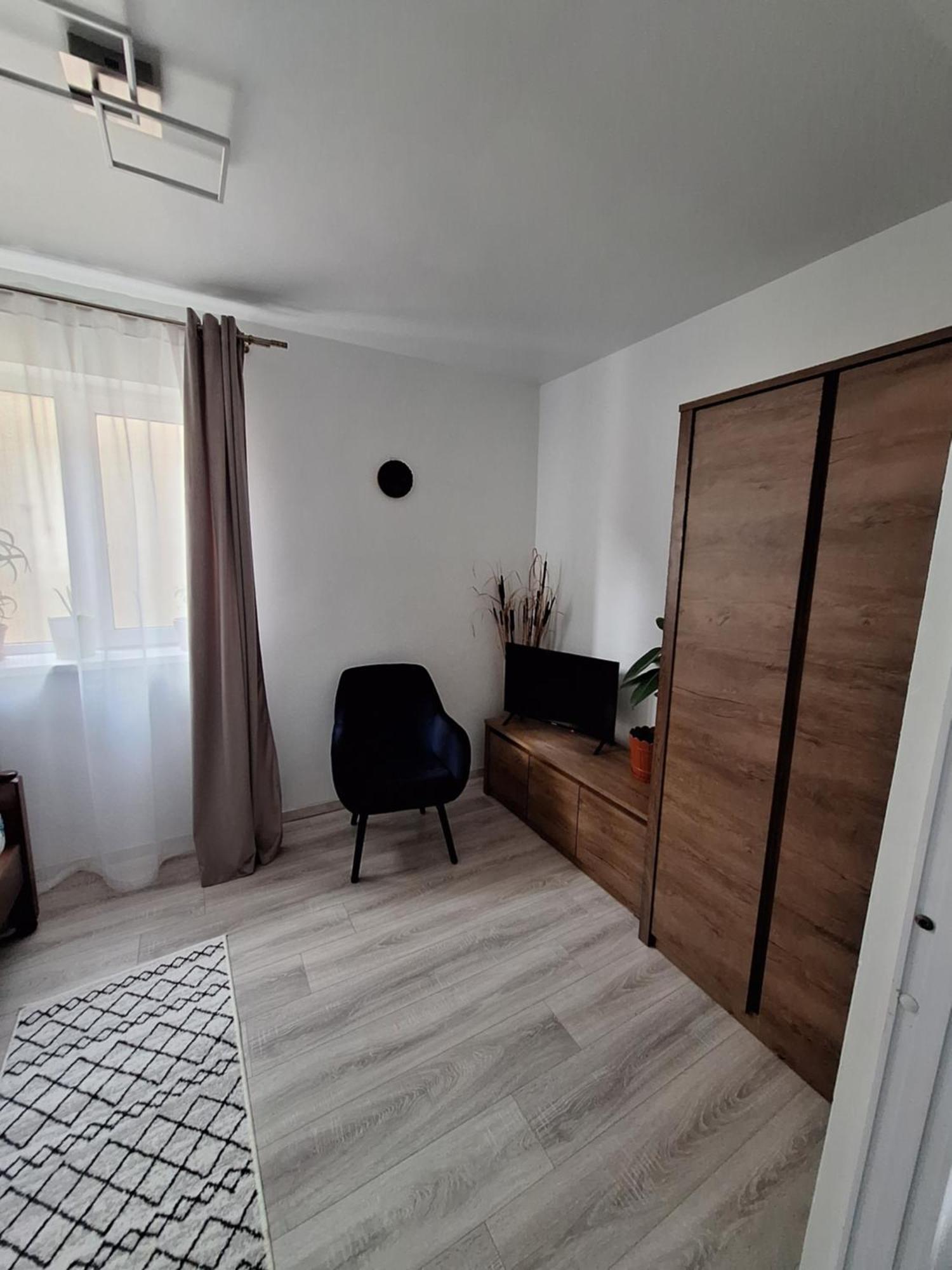 Miha'S Apartament Sulina Luaran gambar